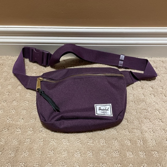 Herschel Supply Company Handbags - Herschel Fifteen hip pack fanny pack belt bag cross body bag purple